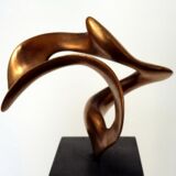 Swing  –  Hochpolierte Bronze, H 5,5 cm