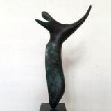 Tanzend I  –  Patinierte Bronze, H 12 cm