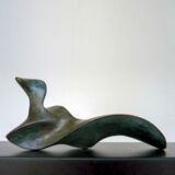 Liegende II  –  Patinierte Bronze, H 5,5 cm